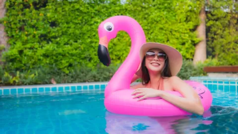 imagem capa Fevereiro em Rio Quente Goiás: Aproveite as Melhores Ofertas de Carnaval