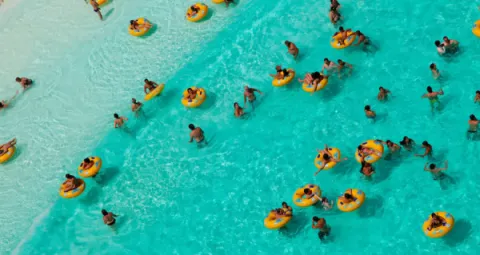 imagem capa Water Park em Caldas Novas: O Mais Premiado da Região