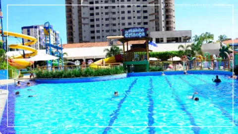 Clube Privé em Caldas Novas: Piscinas e Toboáguas