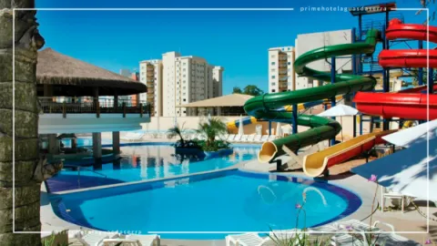 Clube Privé em Caldas Novas: Piscinas e Toboáguas