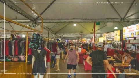Comida Barata em Caldas Novas: Conhece a Feira do Luar?