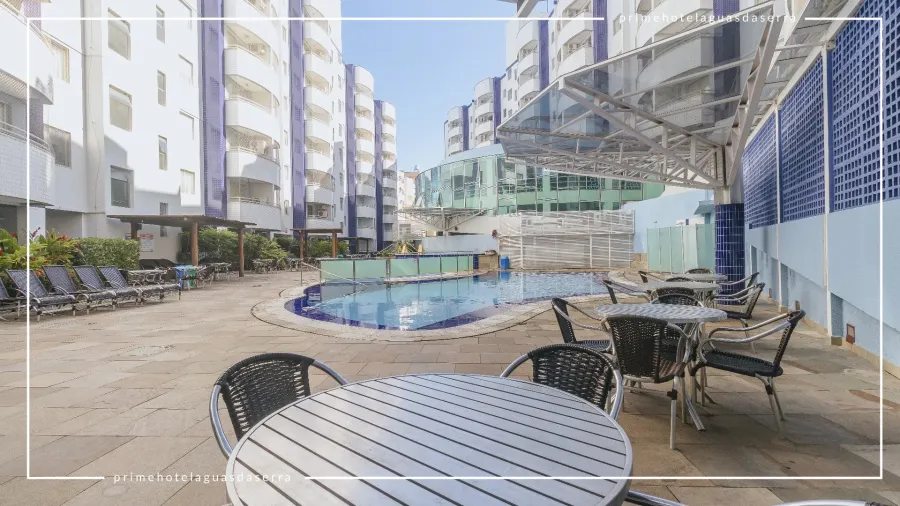 prime-hotel-aguas-da-serra-imagem-galeria-piscina-aquecida-em-rio-quente-parque-aquatico-aguas-da-serra-6a6b5f53bb2be_6a6b5f53bb2b2_1.webp